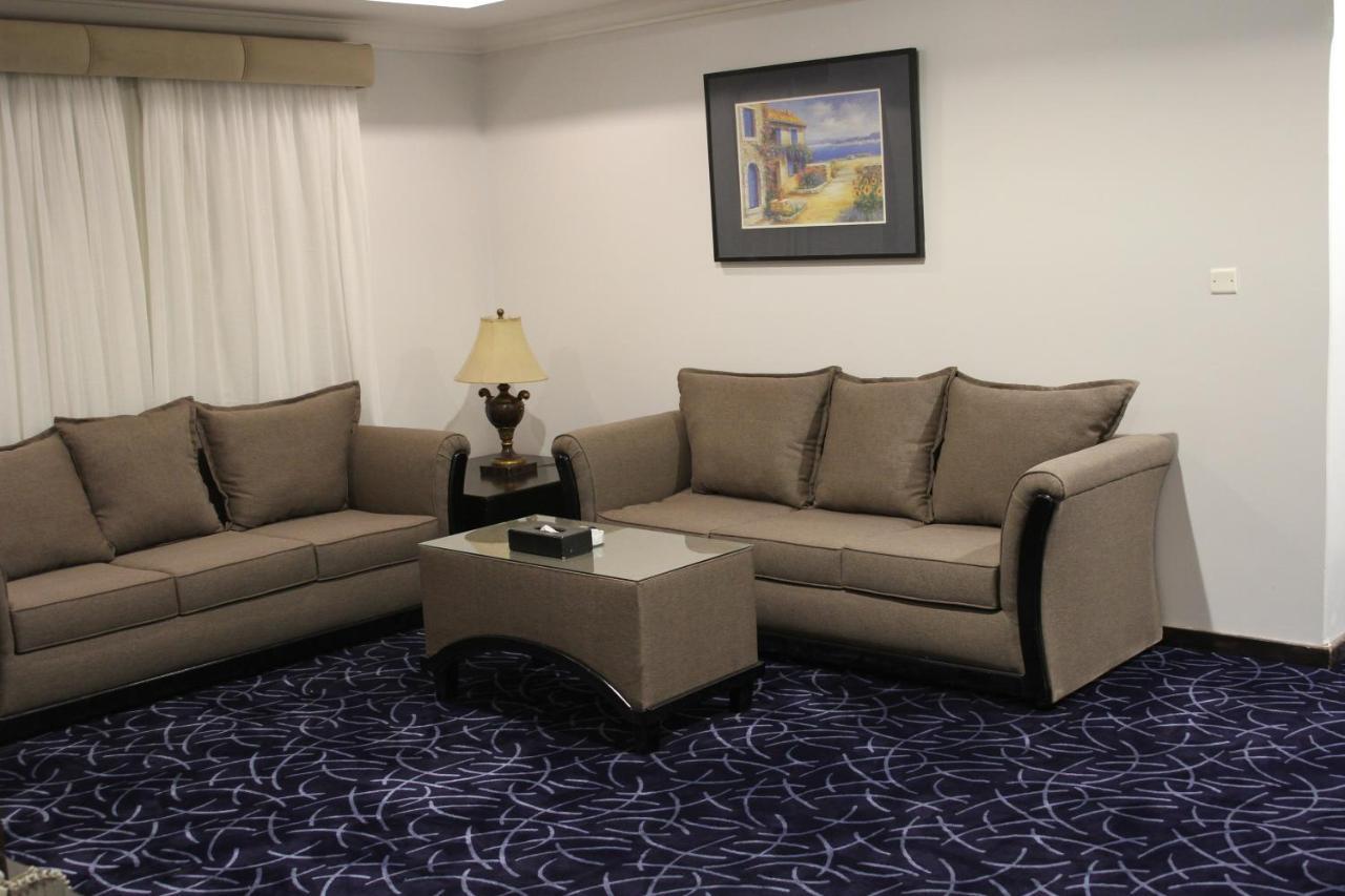 Carawan Al Khaleej Hotel Olaya Riad Exterior foto