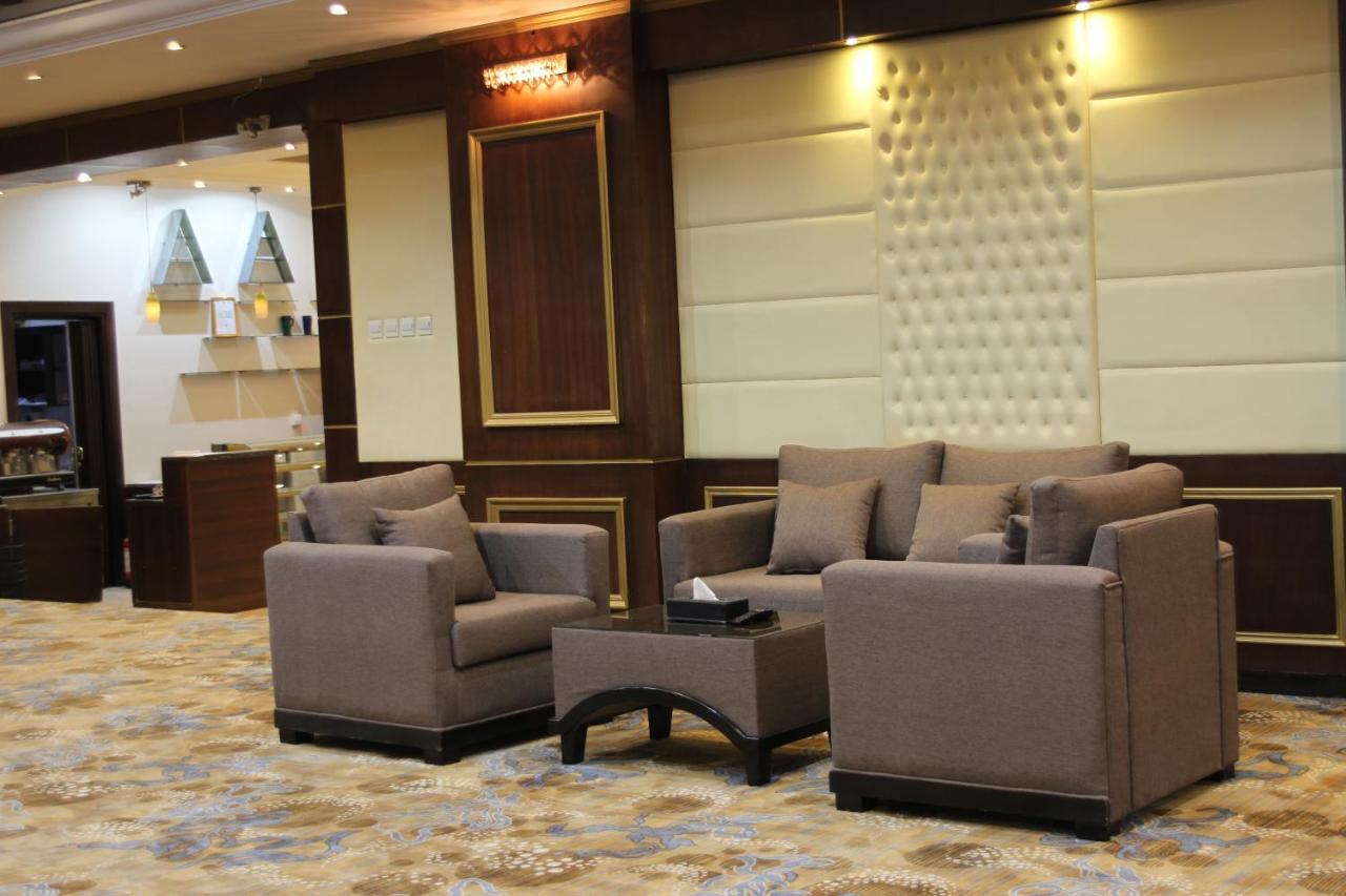 Carawan Al Khaleej Hotel Olaya Riad Exterior foto