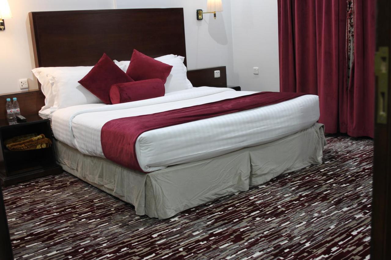 Carawan Al Khaleej Hotel Olaya Riad Exterior foto