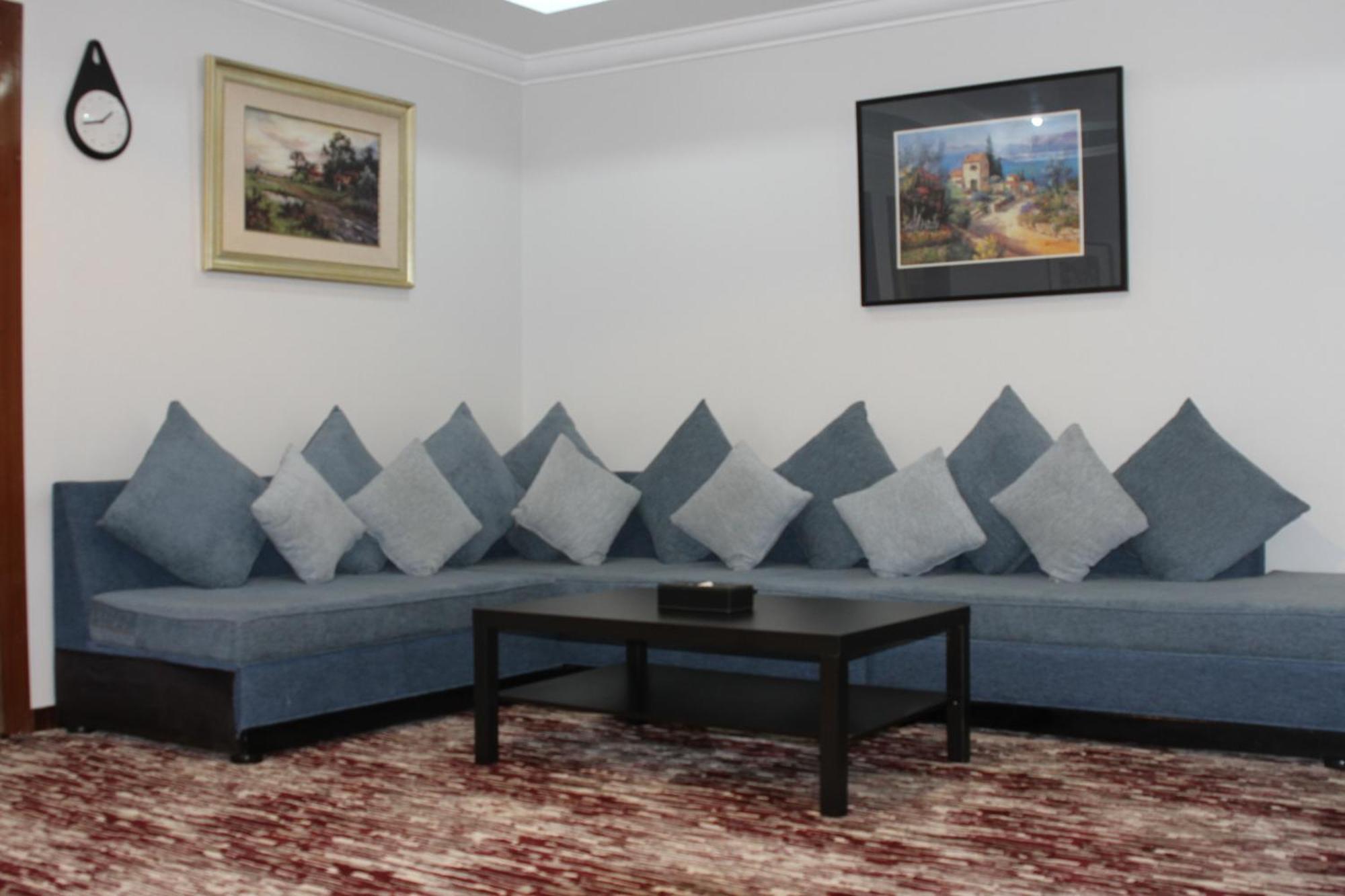 Carawan Al Khaleej Hotel Olaya Riad Exterior foto